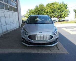Ford S-Max Gebrauchtwagen
