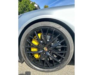 Nissan Panamera 