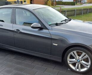 BMW BMW 320i - Klima AHK Navi Sound Einparkhilfe TÜV Gebrauchtwagen