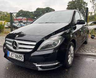 Mercedes-Benz B 180 Gebrauchtwagen