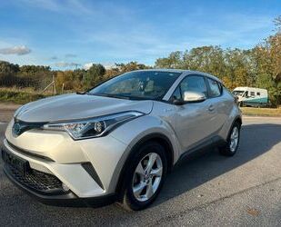 Toyota C-HR Gebrauchtwagen