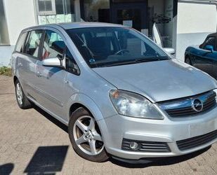Opel Zafira Gebrauchtwagen