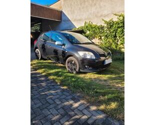 Seat Auris 