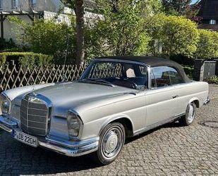 Mercedes-Benz 220 Gebrauchtwagen