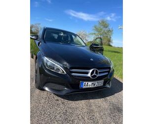 Mercedes-Benz 220 Gebrauchtwagen