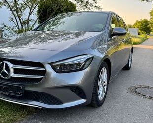 Mercedes-Benz B 220 Gebrauchtwagen