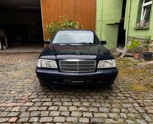 Mercedes-Benz C 180 Gebrauchtwagen