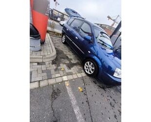 Kia Carens Gebrauchtwagen