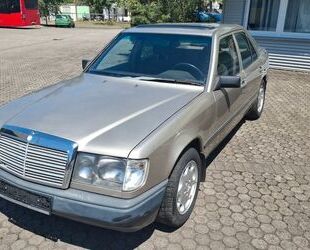 Mercedes-Benz E 230 Gebrauchtwagen