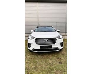 Hyundai Grand Santa Fe Gebrauchtwagen
