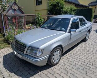 Mercedes-Benz E 220 Gebrauchtwagen