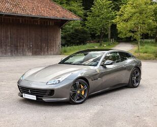 Ferrari GTC4Lusso Gebrauchtwagen