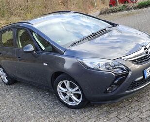 Opel Zafira Tourer Gebrauchtwagen