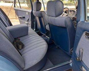 Mercedes-Benz 240 Gebrauchtwagen