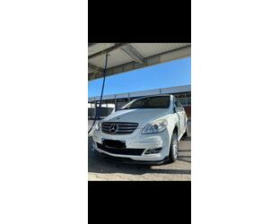 Mercedes-Benz B 220 Gebrauchtwagen