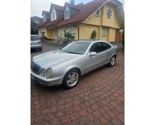 Mercedes-Benz CLK 200 Gebrauchtwagen
