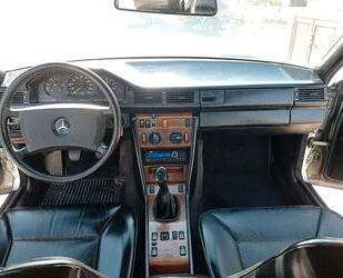 Mercedes-Benz 300 Gebrauchtwagen