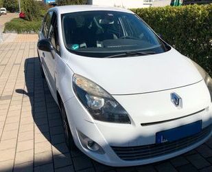 Renault Grand Scenic Gebrauchtwagen
