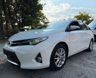 Toyota Auris Gebrauchtwagen