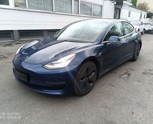 Tesla Model 3 Gebrauchtwagen