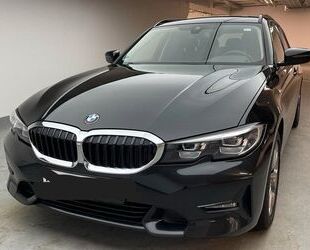 BMW BMW 320d Touring Automatik - Gebrauchtwagen