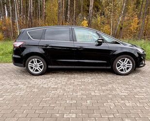 Ford S-Max Gebrauchtwagen