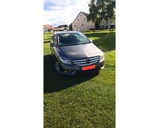 Mercedes-Benz B 180 Gebrauchtwagen