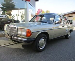 Mercedes-Benz 230 Gebrauchtwagen