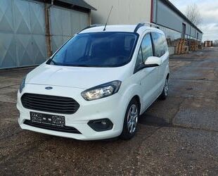 Ford Tourneo Courier Gebrauchtwagen