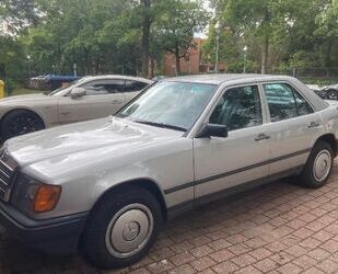 Mercedes-Benz E 300 Gebrauchtwagen