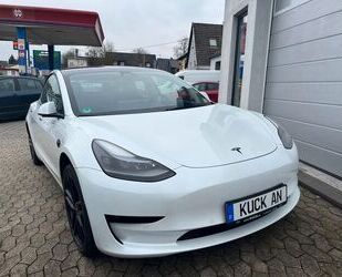 Tesla Model 3 Gebrauchtwagen