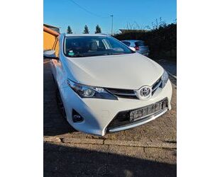 Opel Auris Touring Sports 