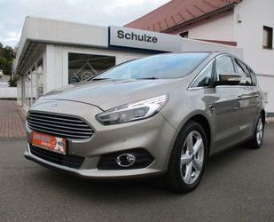 Ford S-Max Gebrauchtwagen