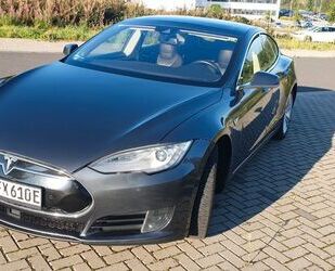 Tesla Model S Gebrauchtwagen