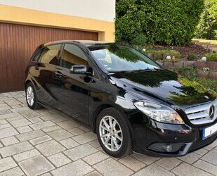 Mercedes-Benz B 180 Gebrauchtwagen