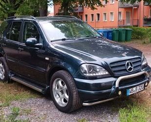 Mercedes-Benz 320 Gebrauchtwagen