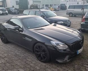 Mercedes-Benz SLC 180 Gebrauchtwagen