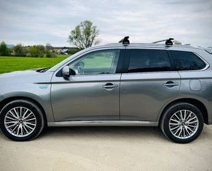 Mitsubishi Plug-in Hybrid Outlander Gebrauchtwagen