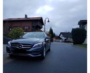 Mercedes-Benz 220 Gebrauchtwagen