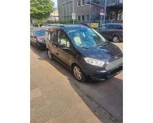 Ford Tourneo Courier Gebrauchtwagen