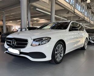 Mercedes-Benz 220 Gebrauchtwagen