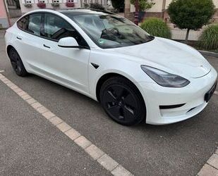 Tesla Model 3 Gebrauchtwagen