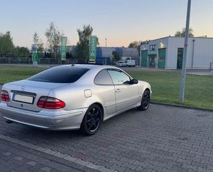Mercedes-Benz CLK 320 Gebrauchtwagen