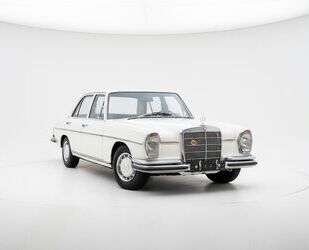 Mercedes-Benz 280 Gebrauchtwagen