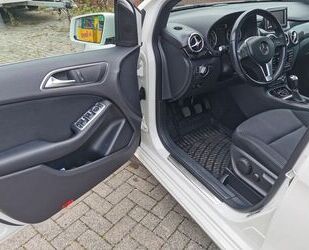 Mercedes-Benz B 180 Gebrauchtwagen