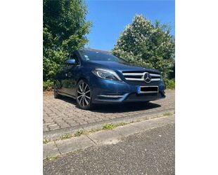 Mercedes-Benz B 180 Gebrauchtwagen