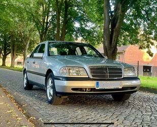 Mercedes-Benz C 180 Gebrauchtwagen