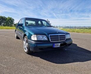Mercedes-Benz C 180 Gebrauchtwagen