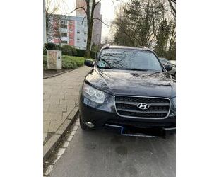 Hyundai Grand Santa Fe Gebrauchtwagen