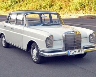 Mercedes-Benz 220 Gebrauchtwagen